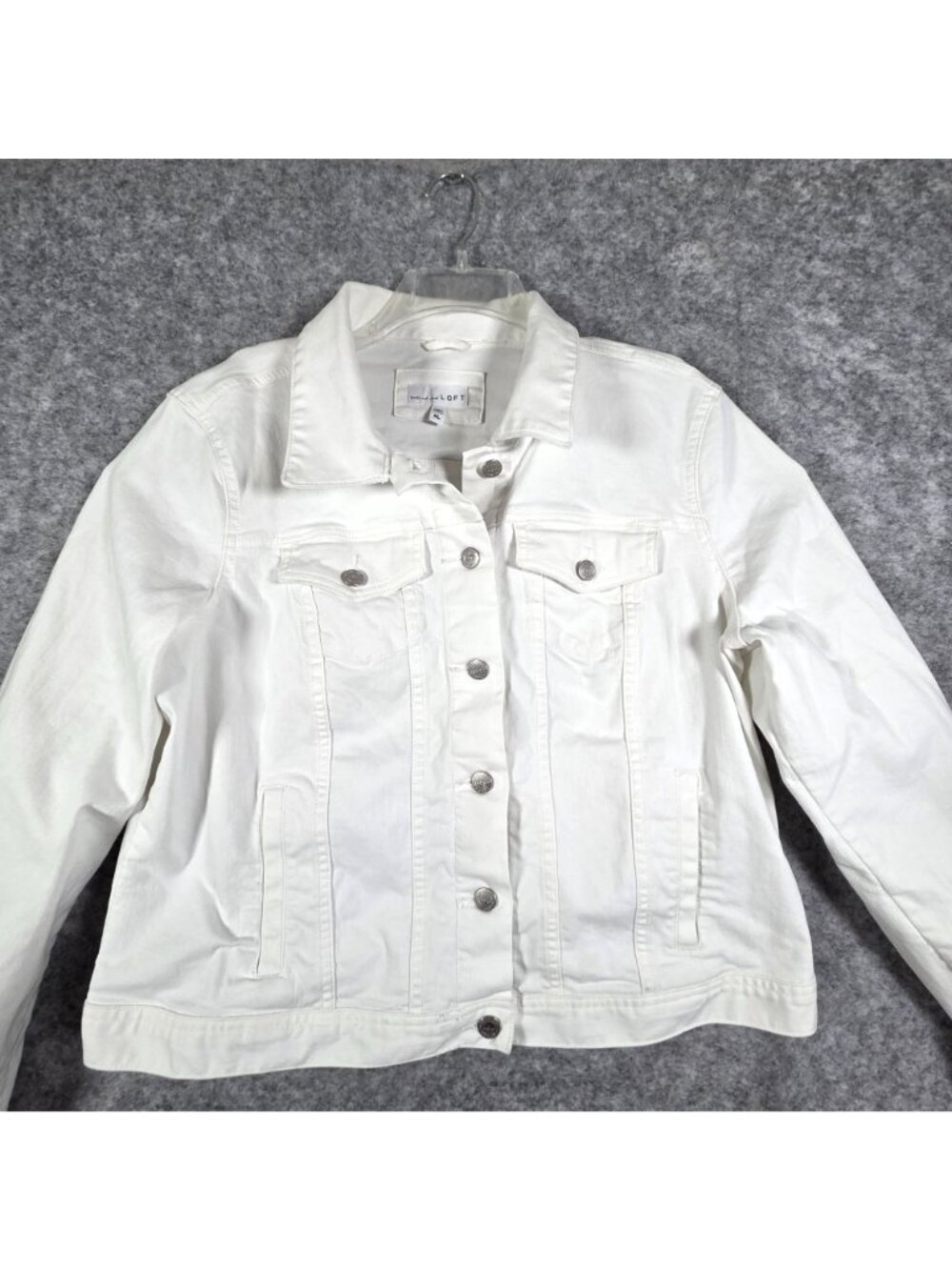 LOFT Women’s White Denim Trucker Jacket Button Up Size XL - Picture 2 of 10